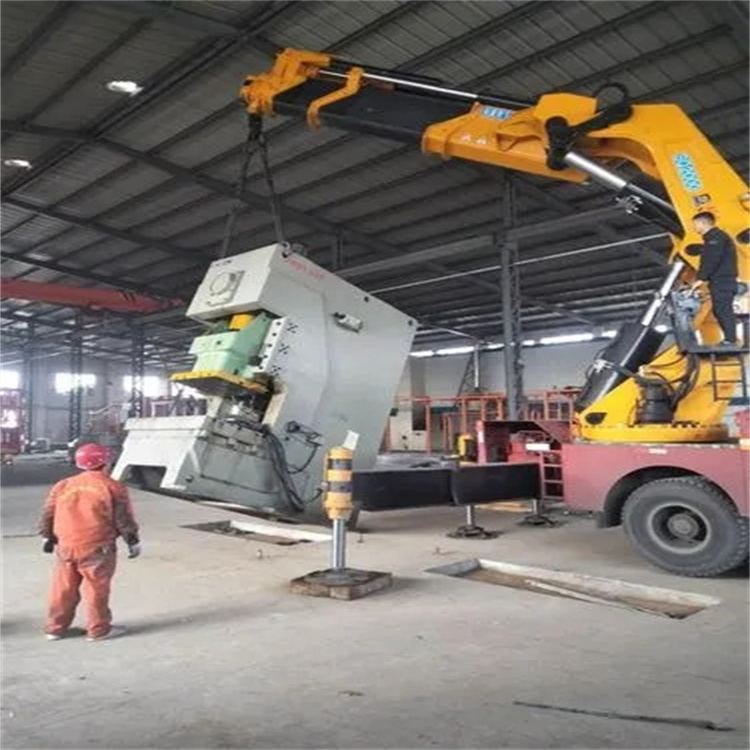 福州长乐80吨折臂吊车出租附近电话