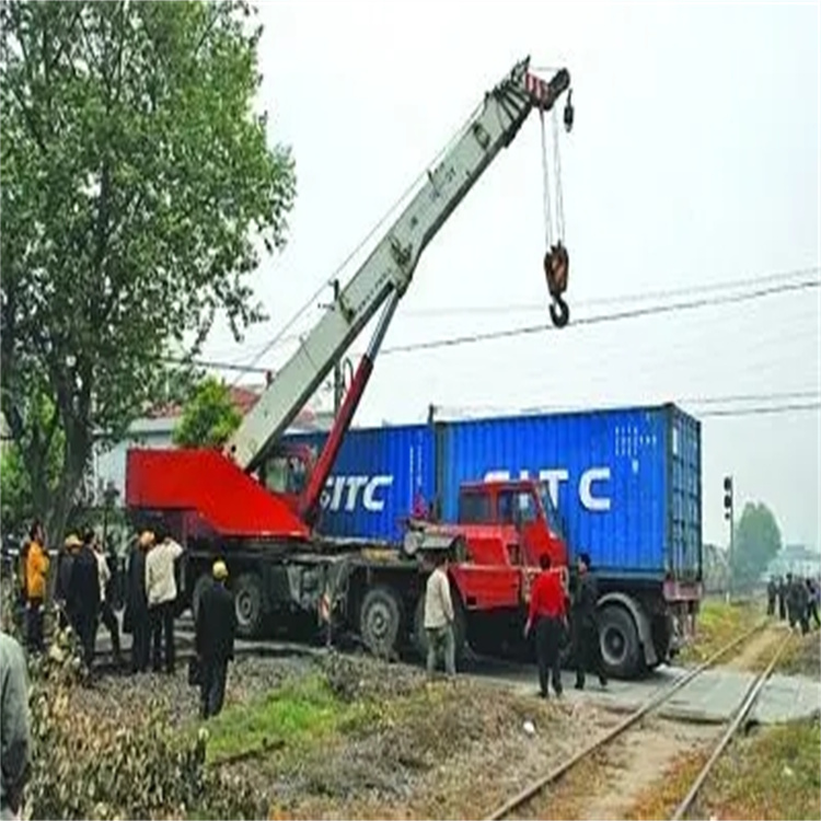 福州长乐如何快速找到附近的吊车救援公司